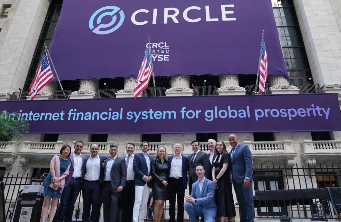 Circle 强势上市，两度熔断，背后受益者有哪些？
