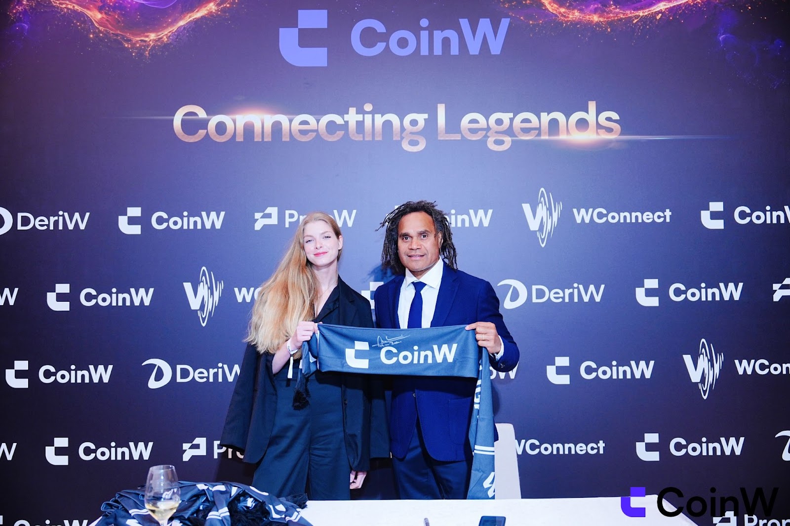 专访 CoinW 战略合作关系总监 Monika:社区不是一个部门,而是平台的核心资产
