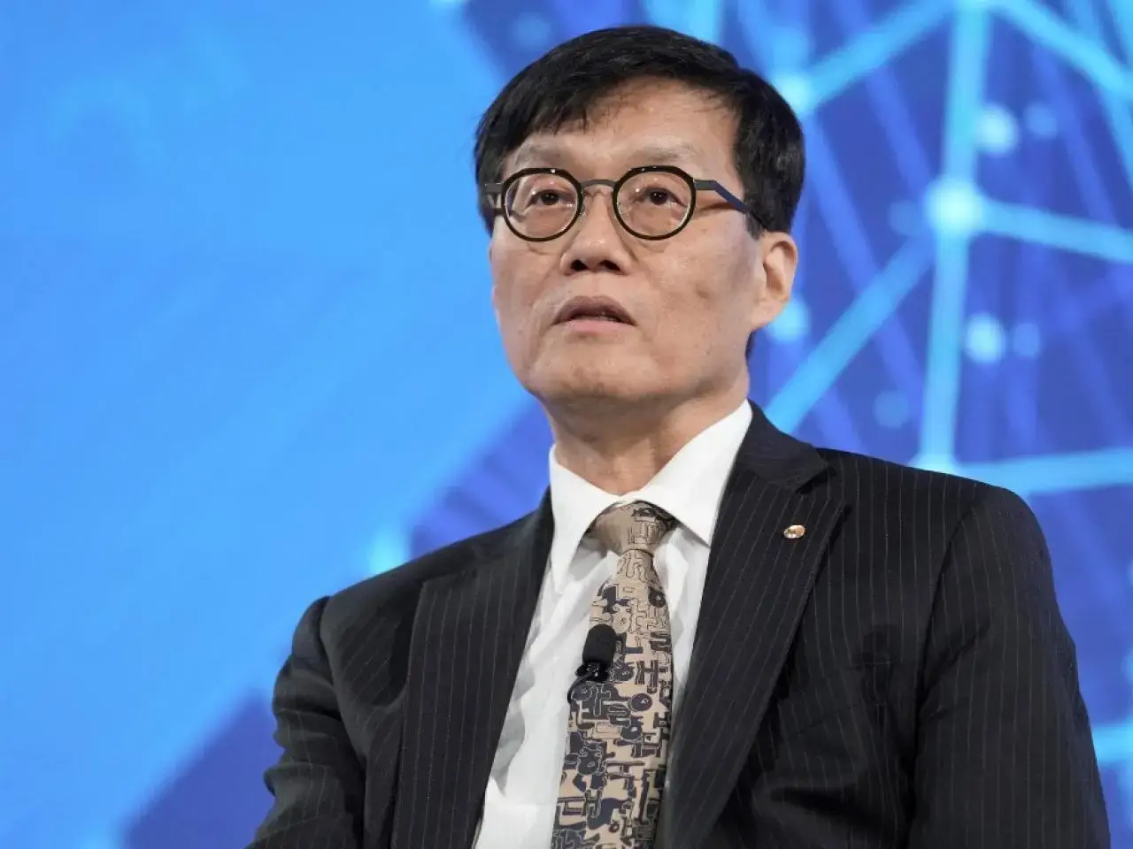 韩元稳定币竞赛全面打响:银行联盟、科技巨头、Web3 企业齐入场,谁能率先领跑?