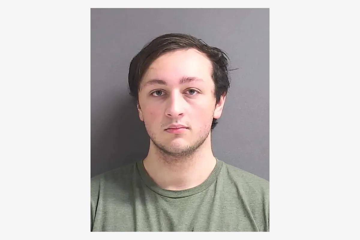 “我是个怪孩子”:一个少年加密黑客的监狱供词